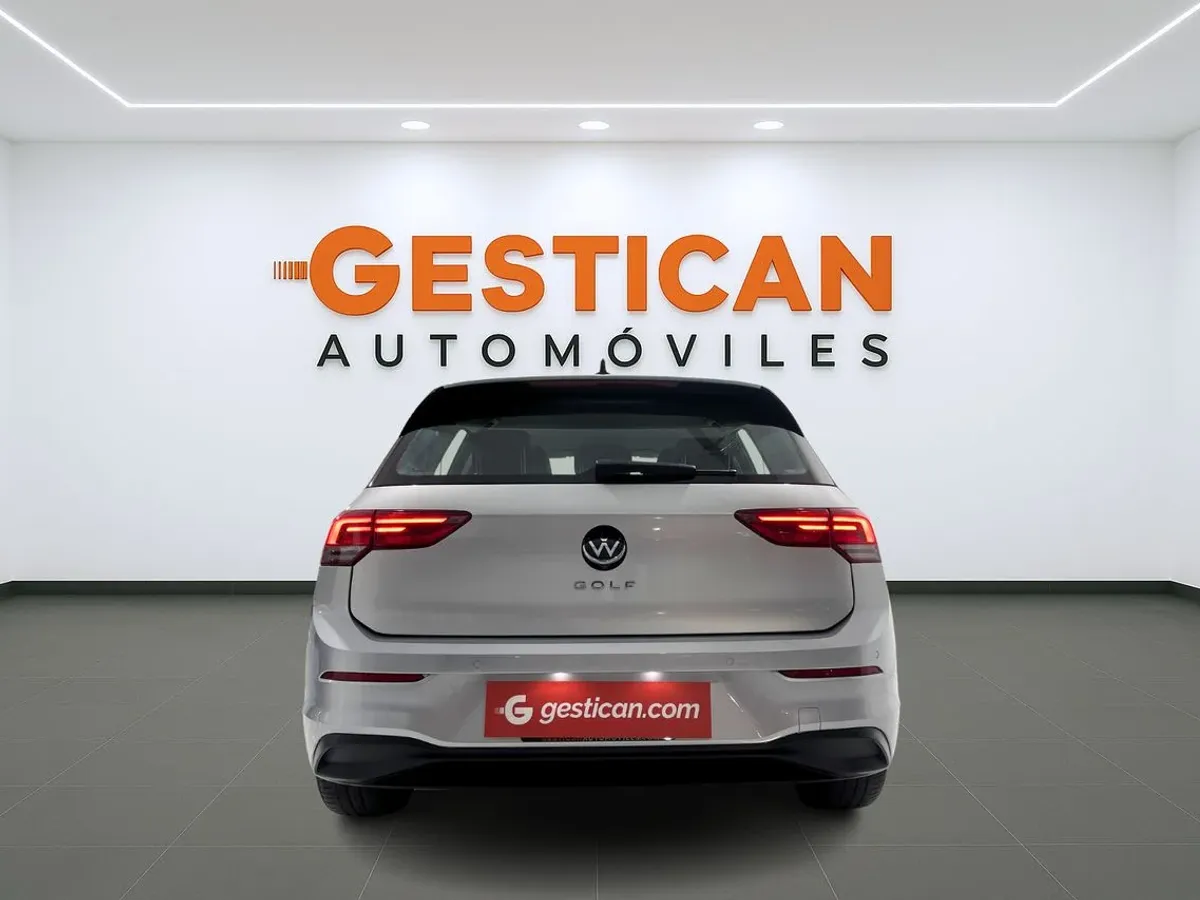 Volkswagen Golf Life 1.0 TSI 81kW (110CV) G1617