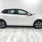 Volkswagen Polo Advance 1.0 TSI 70kW (95CV) G0246 4