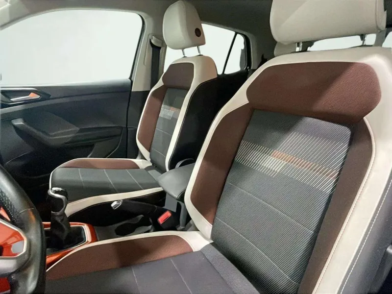 Volkswagen T-Cross Advance 1.0 TSI 81kW (110CV) G6971