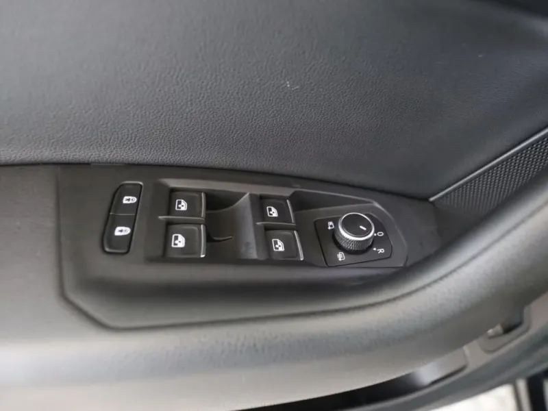 Volkswagen Touareg eHybrid Atmos 3.0 V6 TSI 280kW Tip 4M G5352