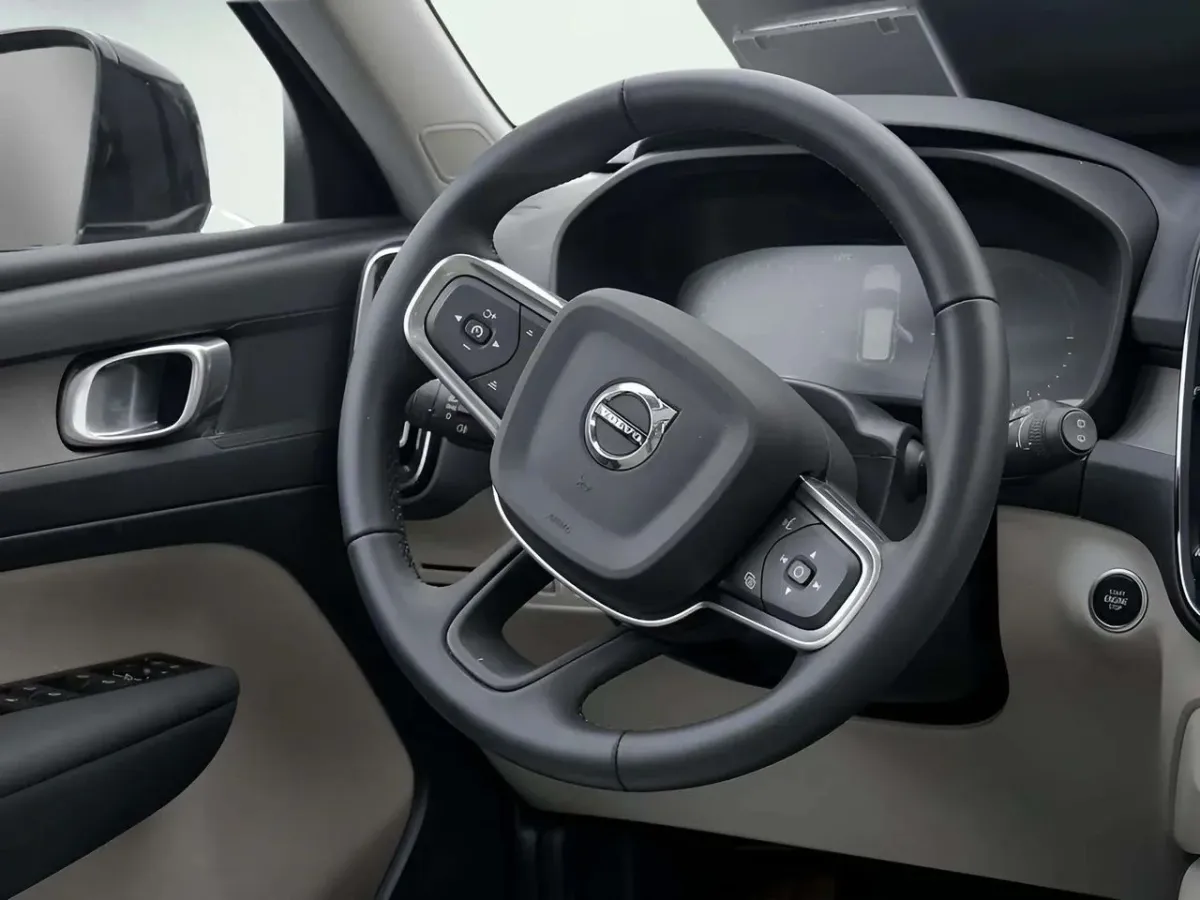 Volvo XC40 1.5 T5 Twin Recharge Inscription Auto G0202