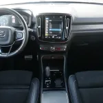Volvo XC40 1.5 T5 Twin Recharge R-Design Auto G9892 4