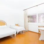 8 Bedroom Detached Villa in Nueva Andalucía 5