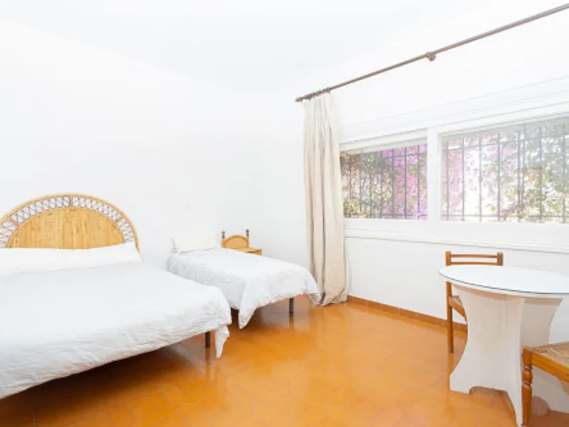 8 Bedroom Detached Villa in Nueva Andalucía