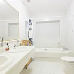 8 Bedroom Detached Villa in Nueva Andalucía 11