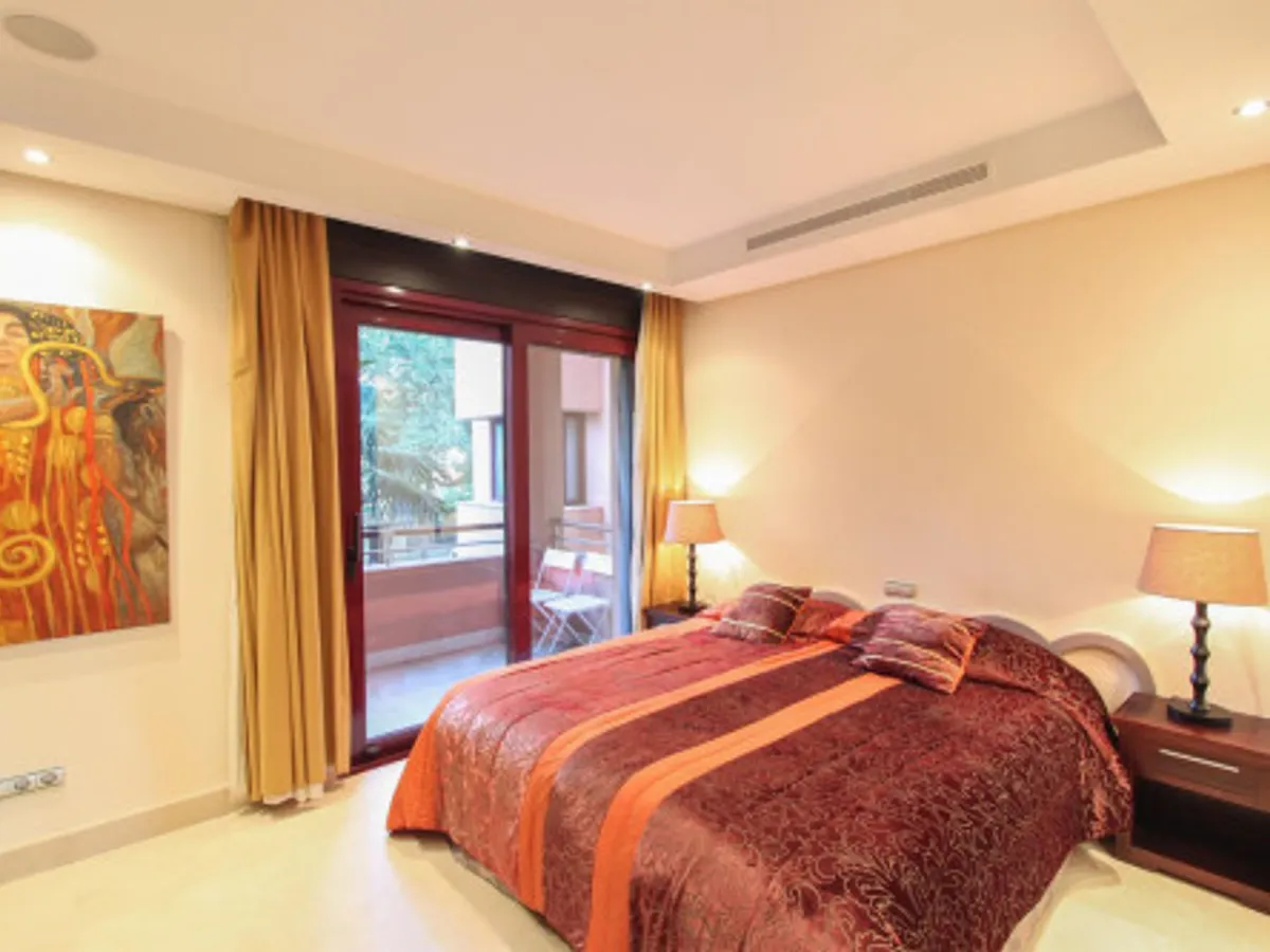 2 Bedroom Middle Floor Apartment in Puerto Banús