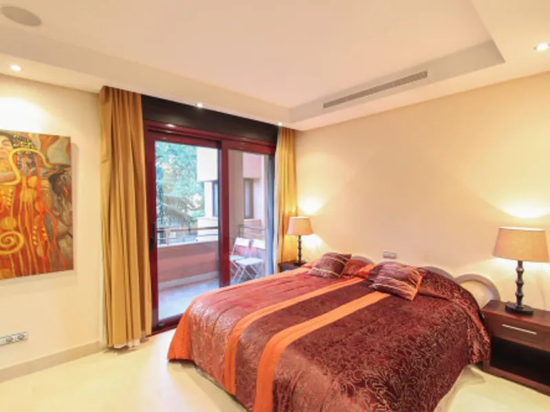 2 Bedroom Middle Floor Apartment in Puerto Banús