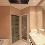 2 Bedroom Middle Floor Apartment in Puerto Banús 2