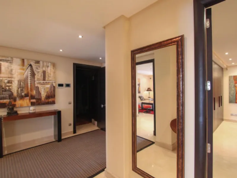 2 Bedroom Middle Floor Apartment in Puerto Banús