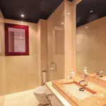 2 Bedroom Middle Floor Apartment in Puerto Banús 7