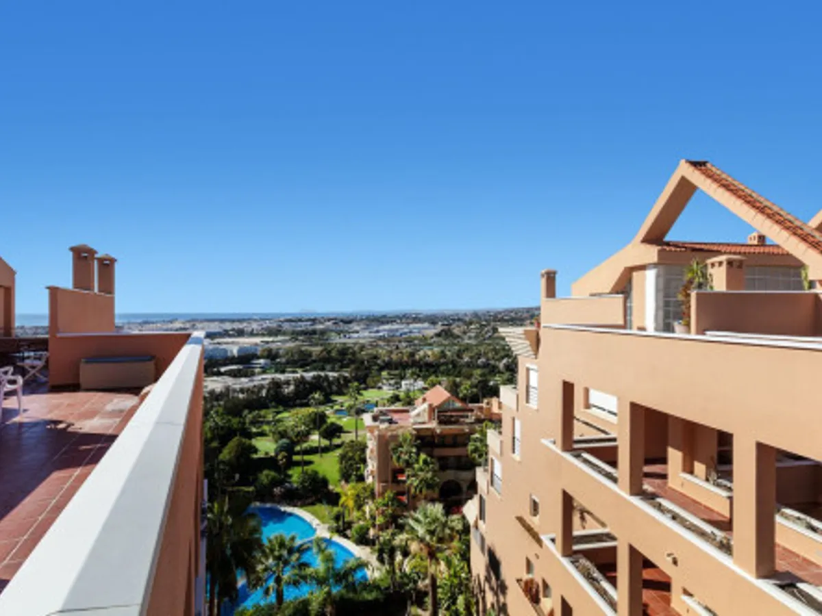 3 Bedroom Penthouse in Nueva Andalucía