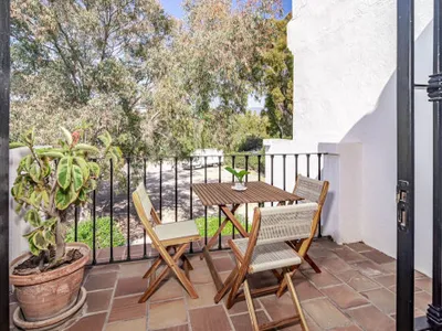 1 Bedroom Top Floor Apartment in Nueva Andalucía