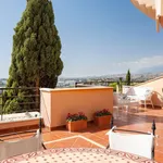 2 Bedroom Middle Floor Apartment in Nueva Andalucía 9