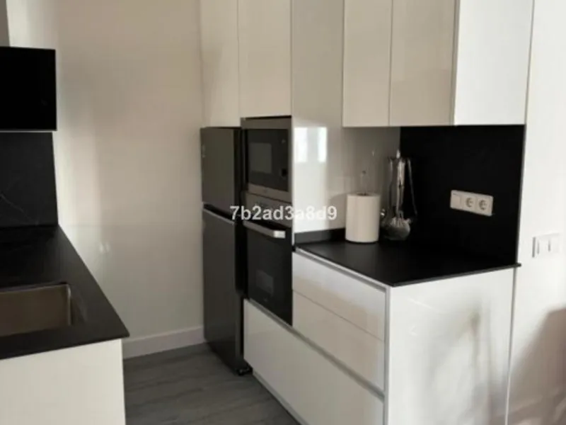 2 Bedroom Top Floor Apartment in Puerto Banús