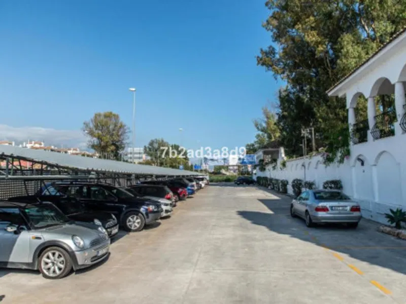 2 Bedroom Top Floor Apartment in Puerto Banús