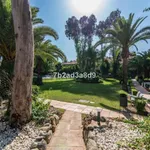 2 Bedroom Top Floor Apartment in Puerto Banús 12