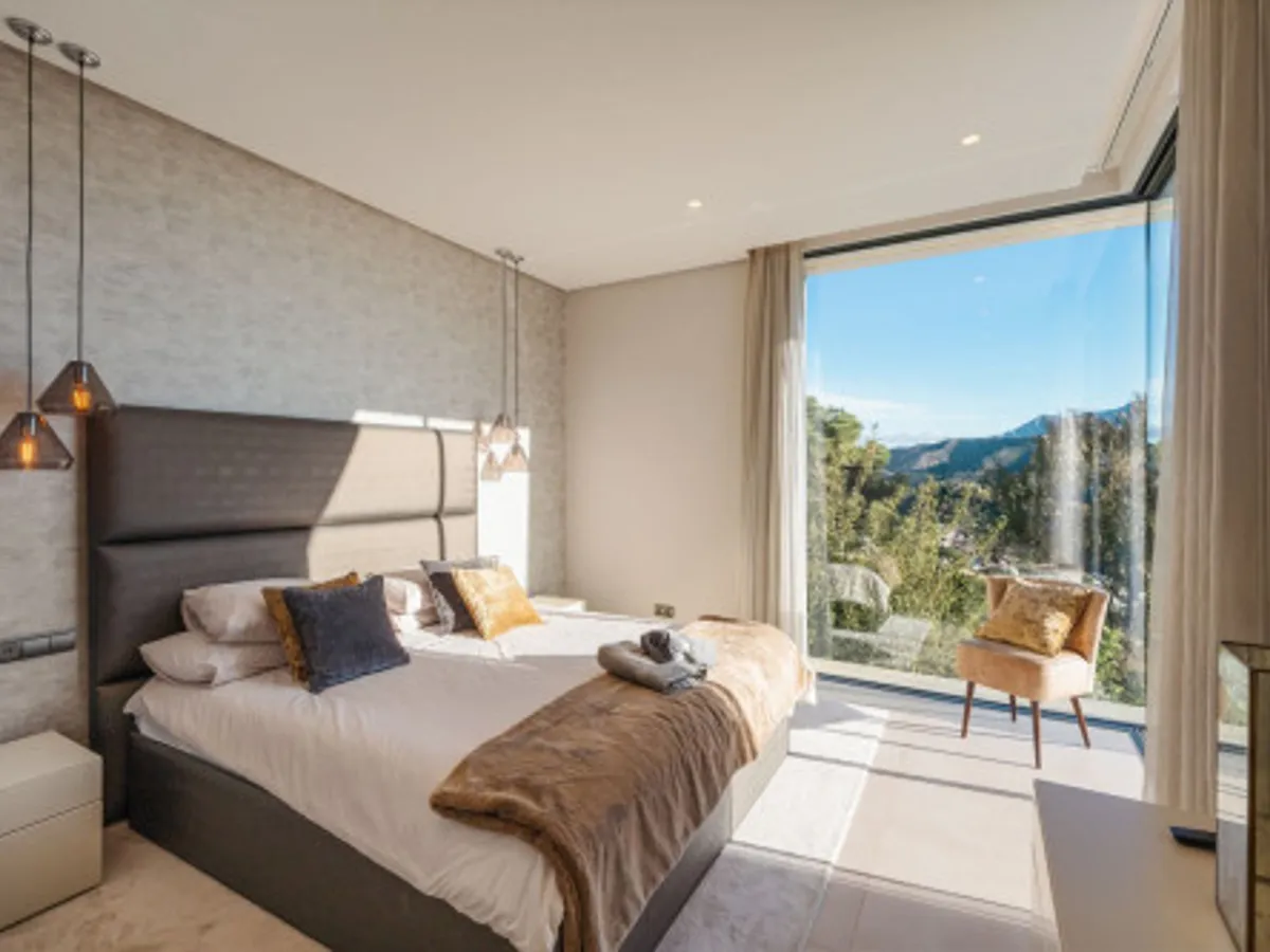 5 Bedroom Detached Villa in El Madroñal