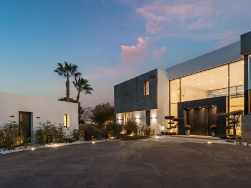 5 Bedroom Detached Villa in El Madroñal