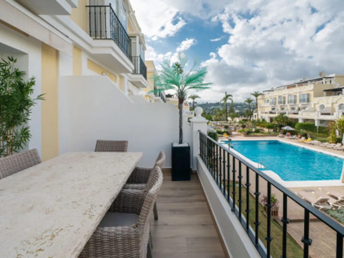 3 Bedroom Duplex in Nueva Andalucía