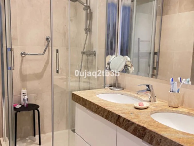 4 Bedroom Duplex in Nueva Andalucía