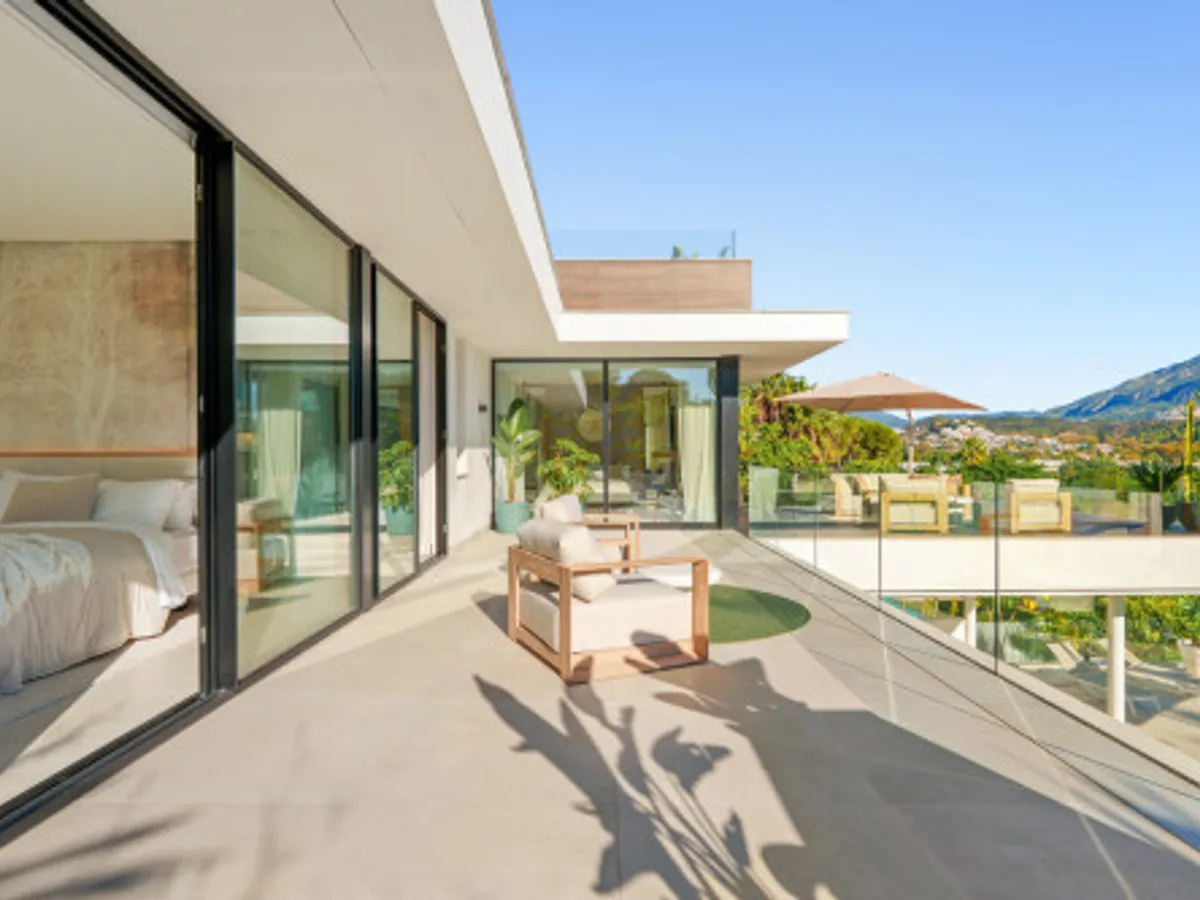 5 Bedroom Detached Villa in Nueva Andalucía