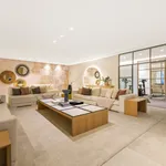 5 Bedroom Detached Villa in Nueva Andalucía 11