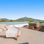 5 Bedroom Detached Villa in Nueva Andalucía 12