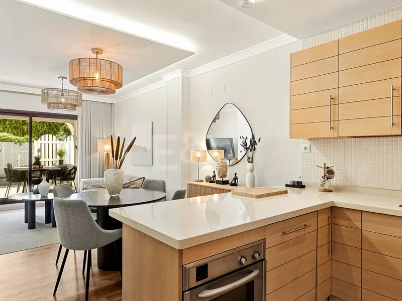 Ground-Floor Apartment in San Pedro Steps from the Beach