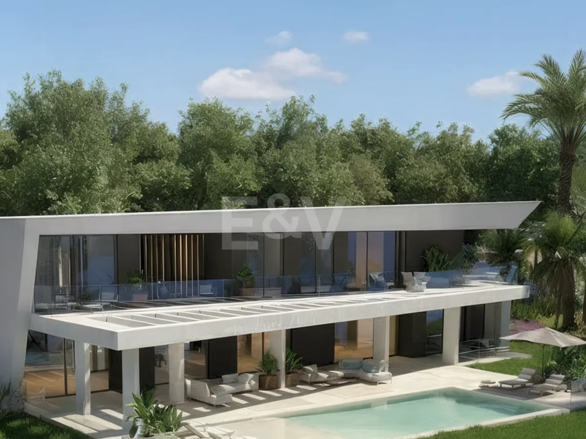 Turnkey Luxury Villa in Guadalmina, Golfside, Within Walking Distance of the Beach