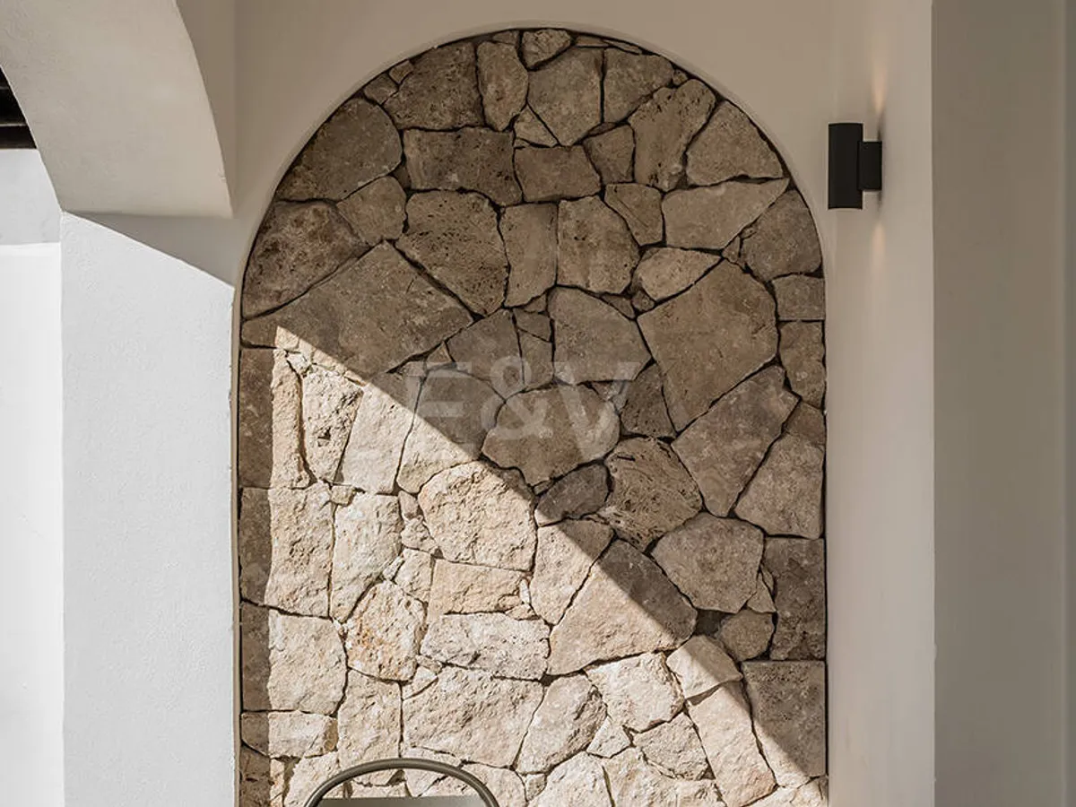 Ibicenco-Style Beachside Townhouse with Private Heated Pool and Indoor-Outdoor Living