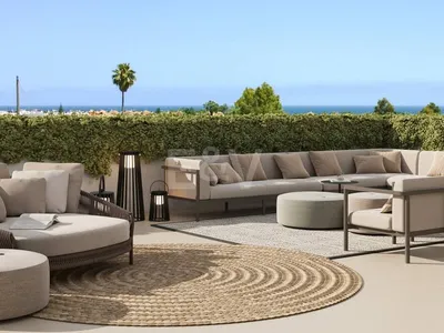 Contemporary Penthouse with Private Rooftop and Jacuzzi in San Pedro Playa