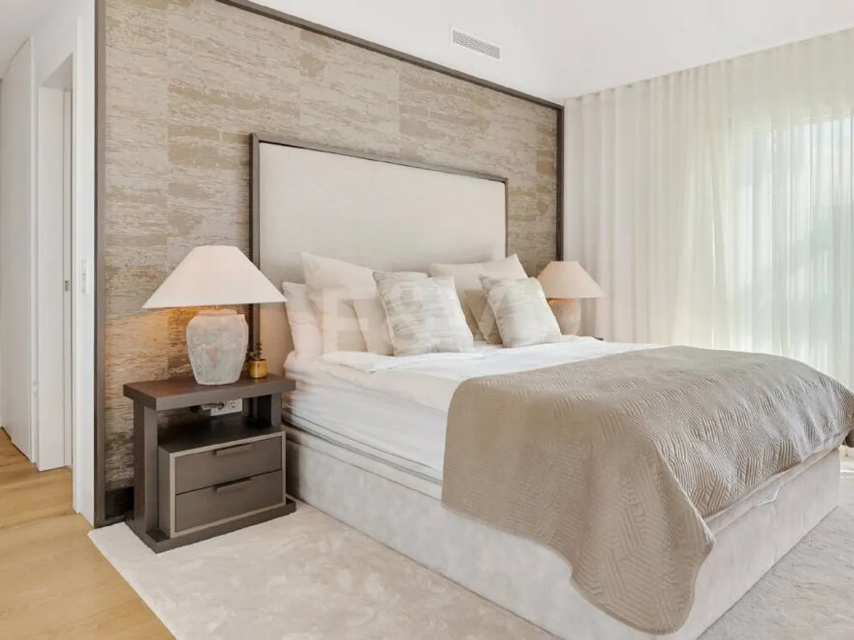 Stunning Duplex Penthouse on Marbella's Golden Mile