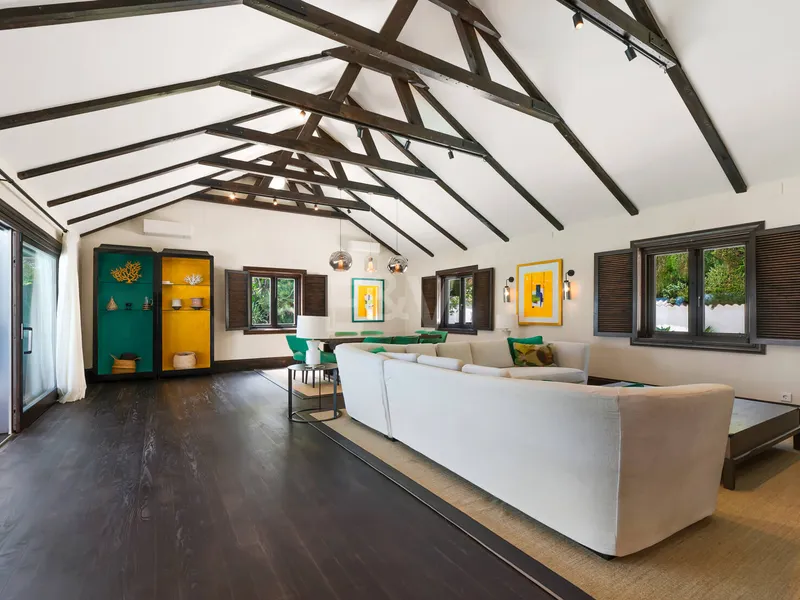 Private Solar-Powered Wooden Villa in Elviria — Flat Garden, Pool & Office Suite