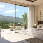 An Exceptional Duplex Penthouse with Sweeping Views Moments from the Beach 4