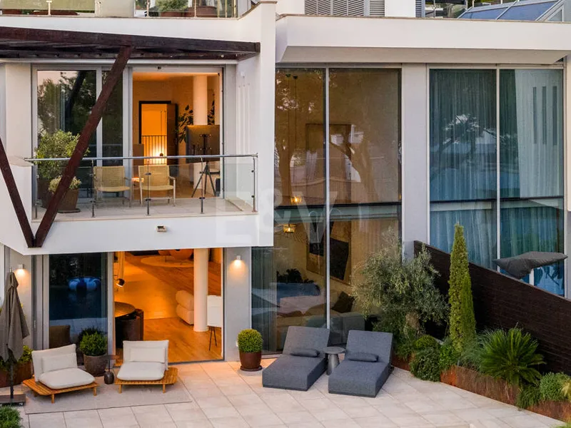 Contemporary Style Semi-Detached Residence with Sea Views and Private Pool in Meisho Hills, Sierra Blanca