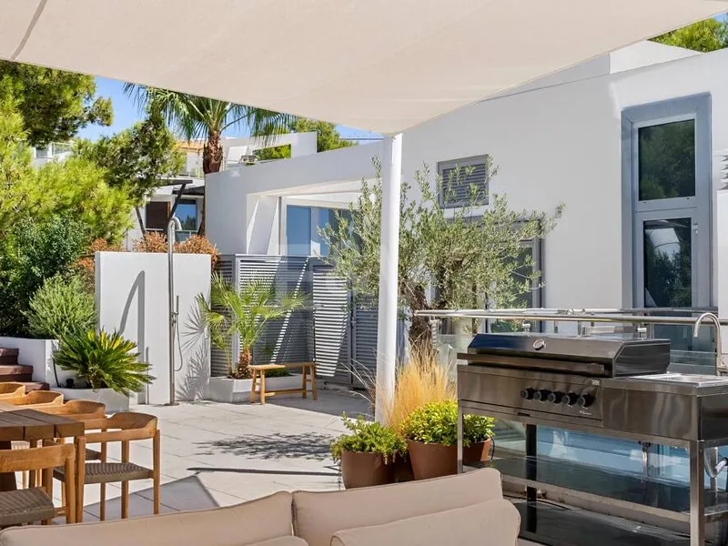 Contemporary Style Semi-Detached Residence with Sea Views and Private Pool in Meisho Hills, Sierra Blanca