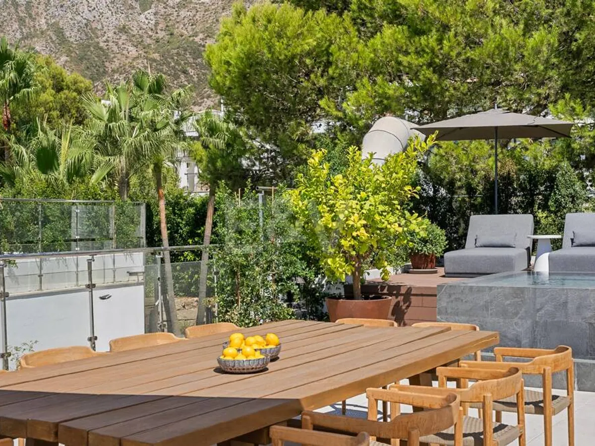 Contemporary Style Semi-Detached Residence with Sea Views and Private Pool in Meisho Hills, Sierra Blanca