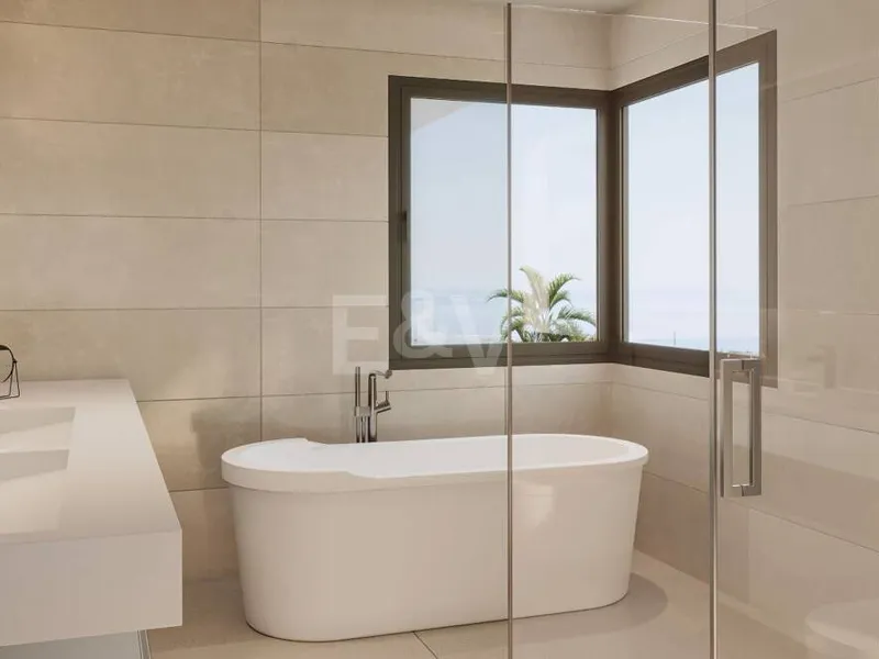 Southeast-Facing Apartment in Luxury Resort Community