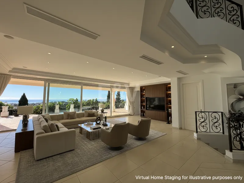 Exclusive Villa in Los Flamingos Golf with Classic Design and Resort-Style Amenities