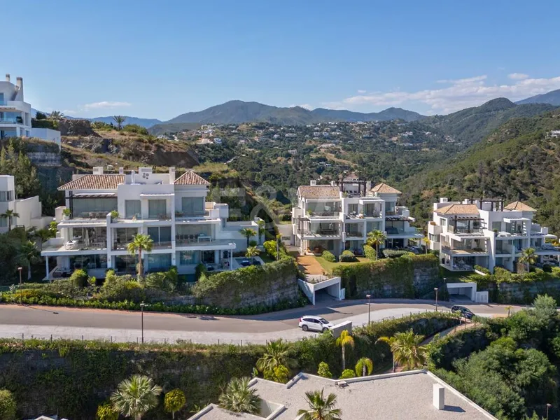 Contemporary Apartment with Panoramic Sea and Mountain Views