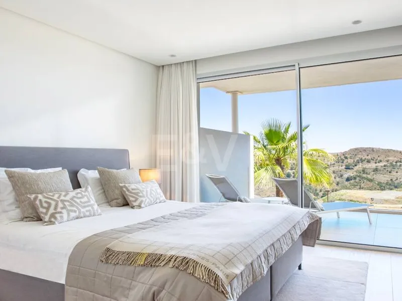 Contemporary Apartment with Panoramic Sea and Mountain Views