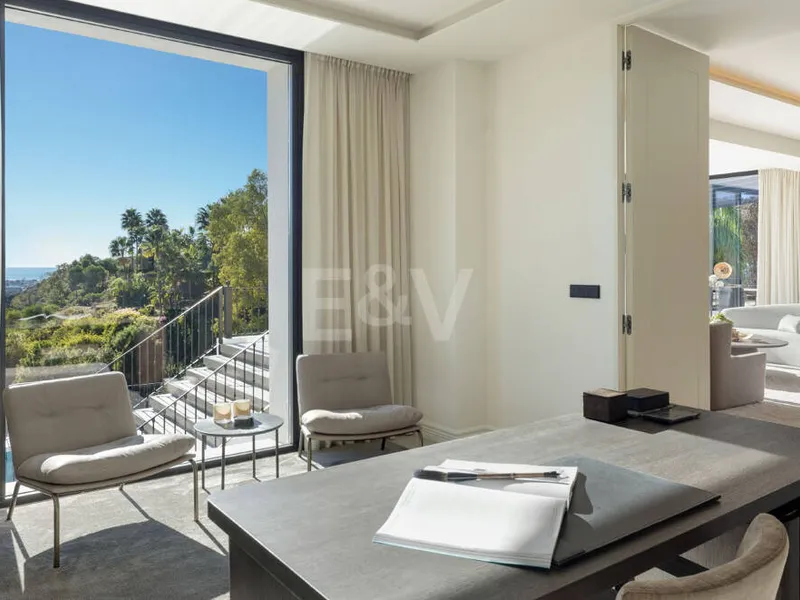 Frontline Golf Luxury with Panoramic Sea, Lake & Mountain Views in Los Arqueros