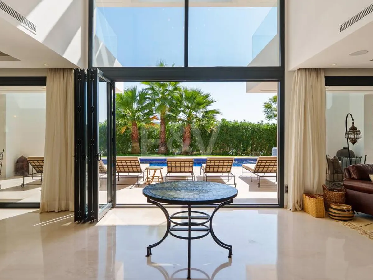 Contemporary Villa with Breathtaking Views in Gated Community