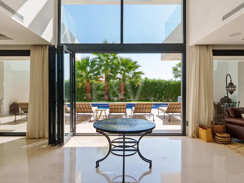 Contemporary Villa with Breathtaking Views in Gated Community