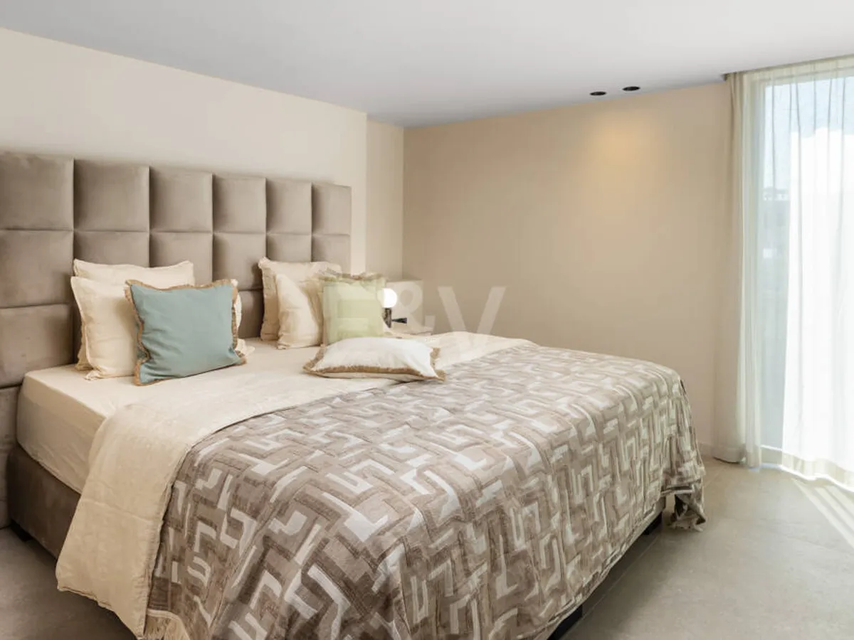 Elegant Villa within the best Golf Valleys of Marbella