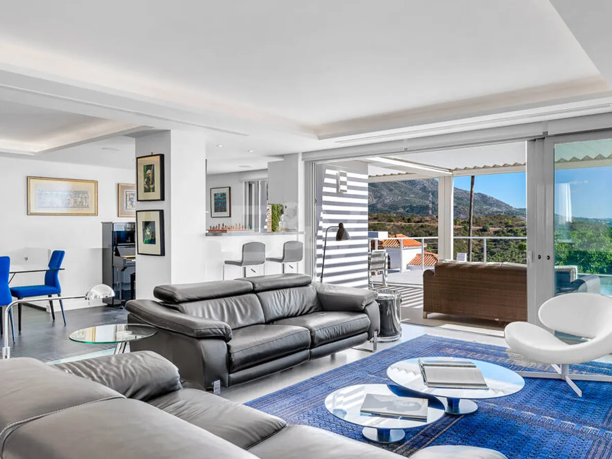 Contemporary Luxury Villa with Sea and Mountain Views