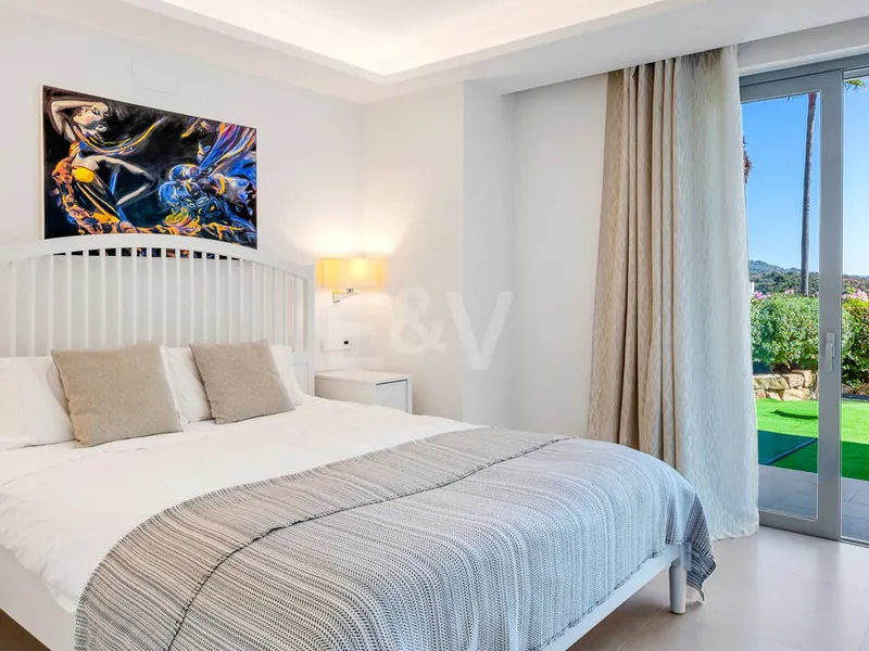 Contemporary Luxury Villa with Sea and Mountain Views