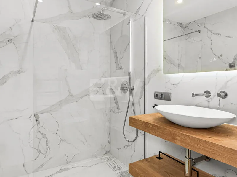 Elegant 3 Bedroom Apartment in Aldea Blanca, Walking Distance to Puerto Banús