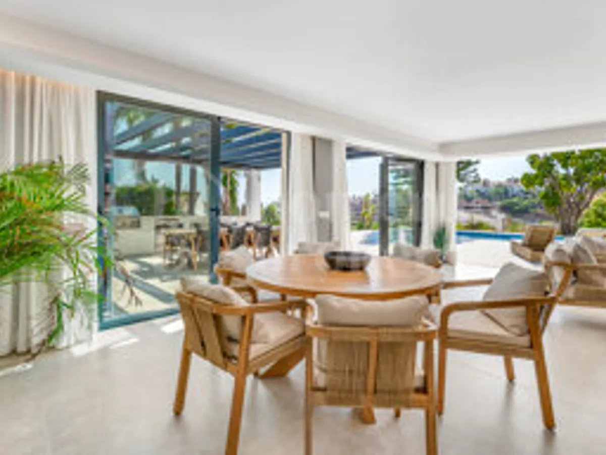 Villa Loxly - Luxury Villa with Sea and Golf View