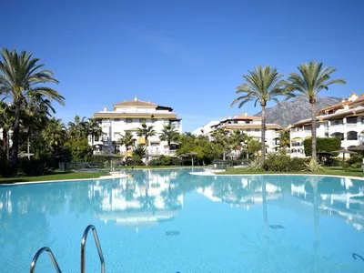 2 Bedroom Penthouse in Nueva Andalucía